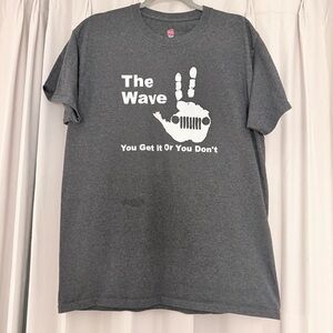 Jeep wave graphic tee large